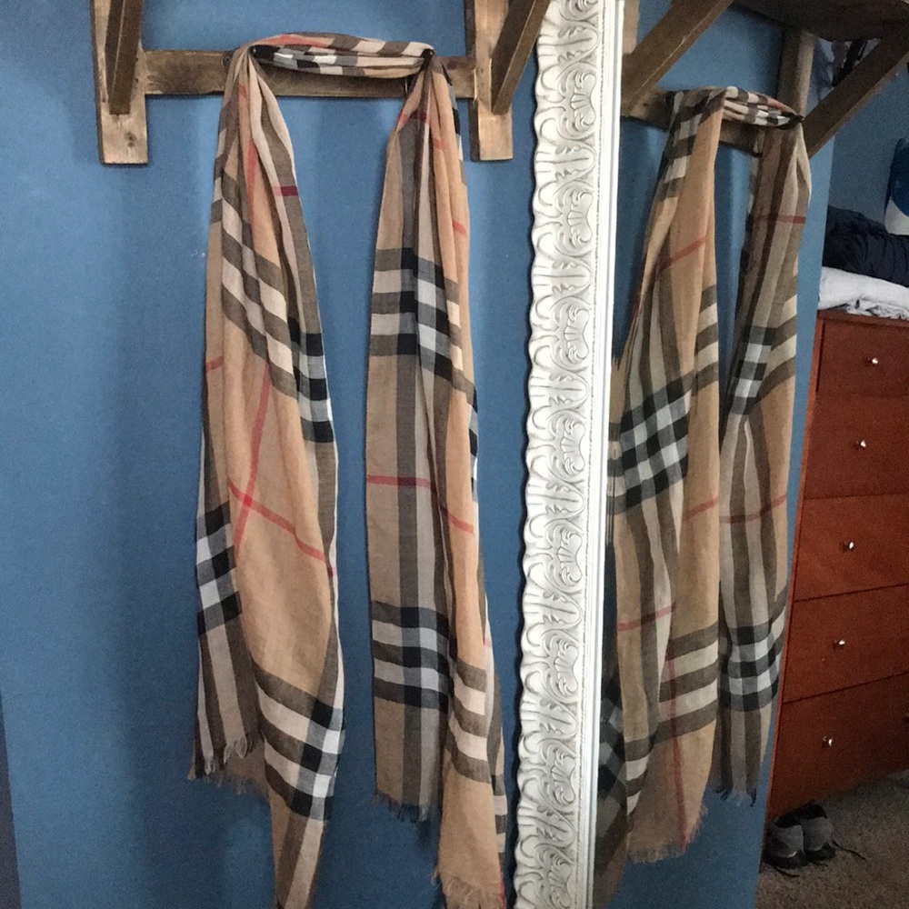 Burberry Giant Gauze Check Scarf